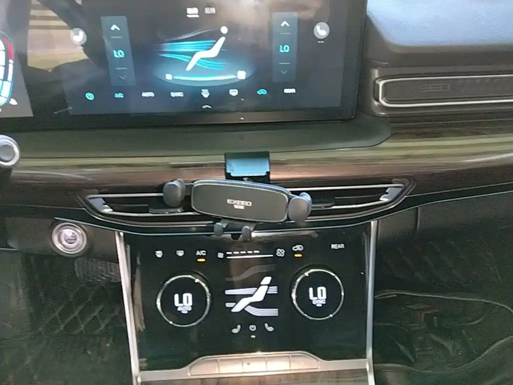 Exeed Landmark 2022 2021 400T AWD Star Shine Pro 7-Seater