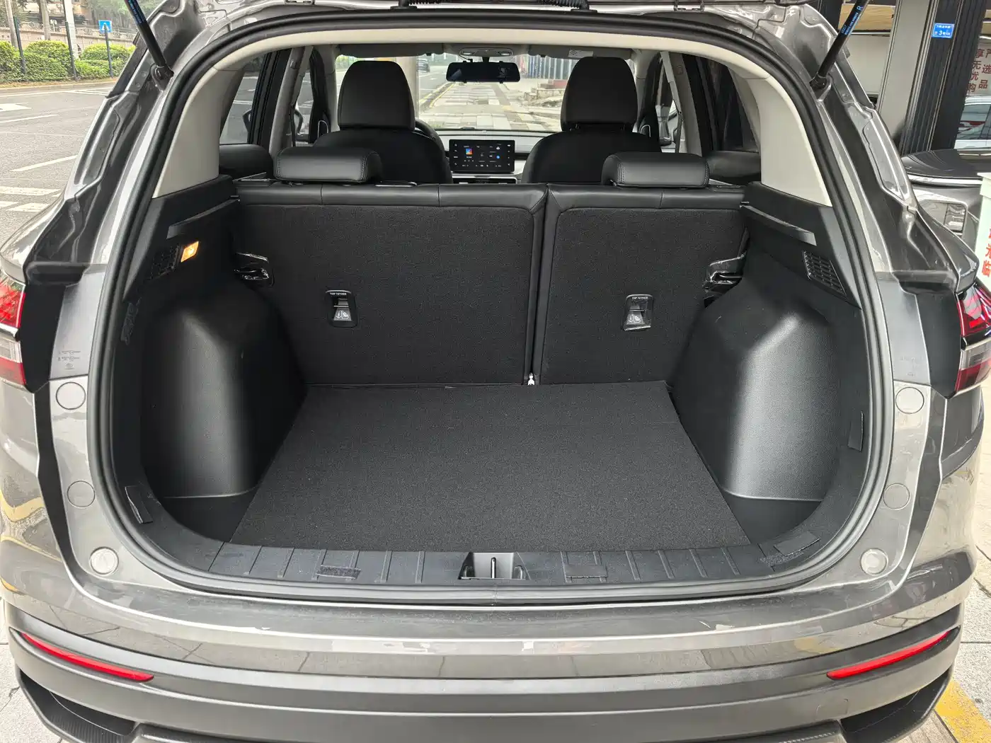 GEELY AUTOMOBILE BINYUE