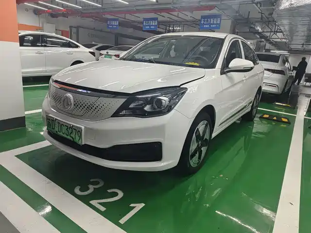  Dongfeng Aeolus Dongfeng Fengshen E70 2022 500 Ultra Edition
