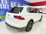 Фото 8 - Volkswagen Tiguan L