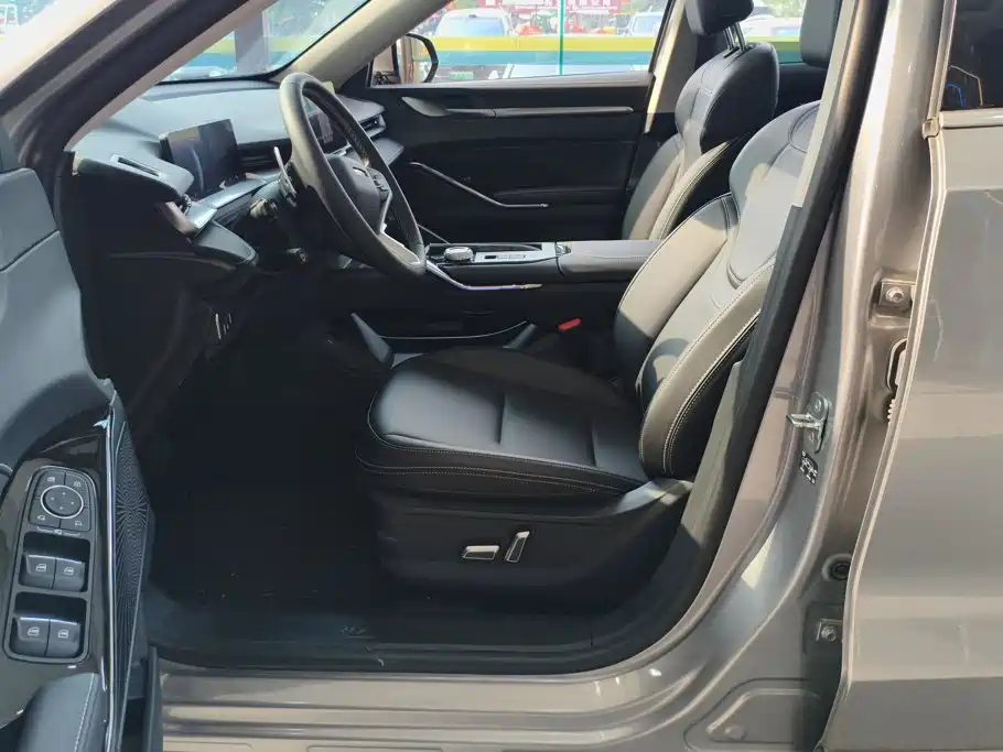 Haval H6 2025 2024 Model 1.5T 2WD Classic Edition