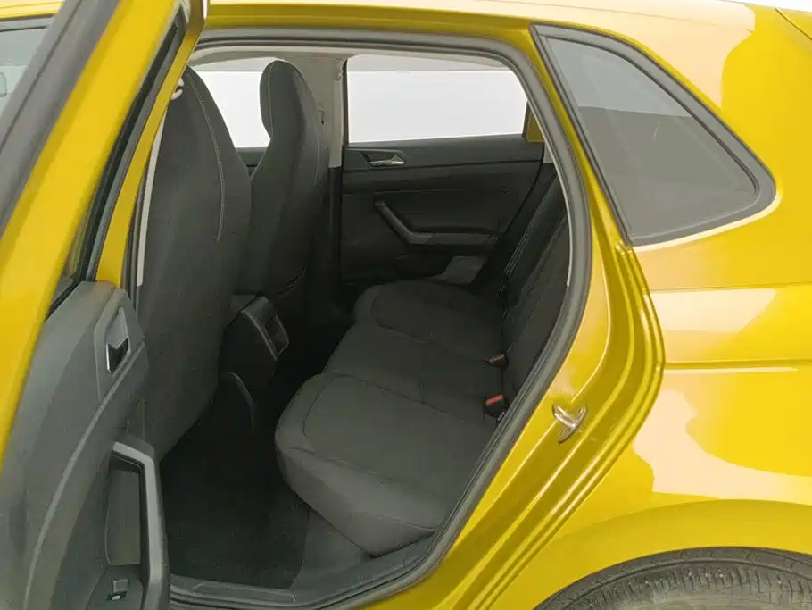 Фото 11 - Volkswagen Polo
