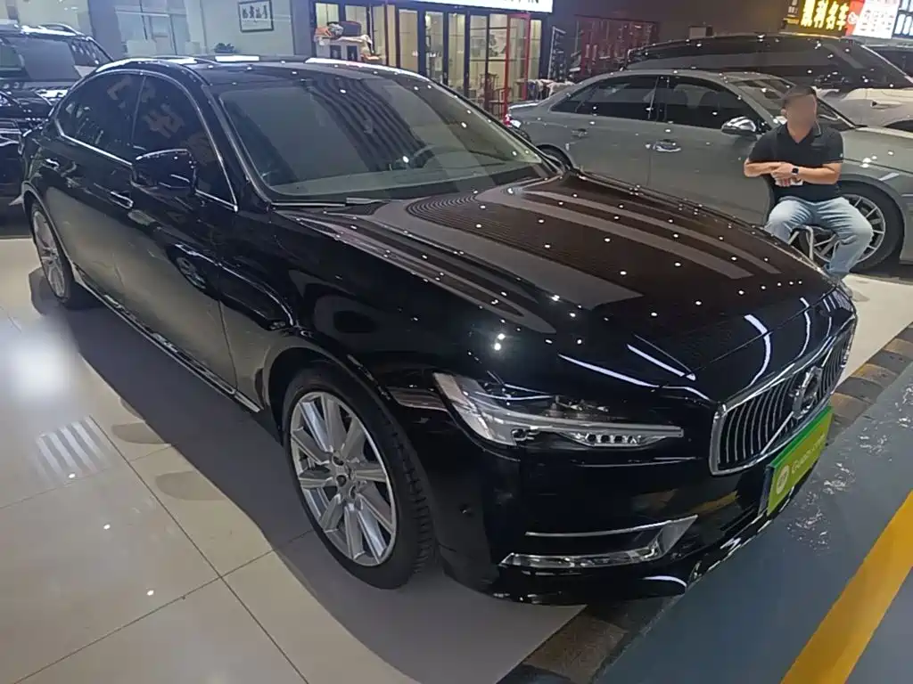 Volvo S90 2017 2018 T5 R-Design Edition