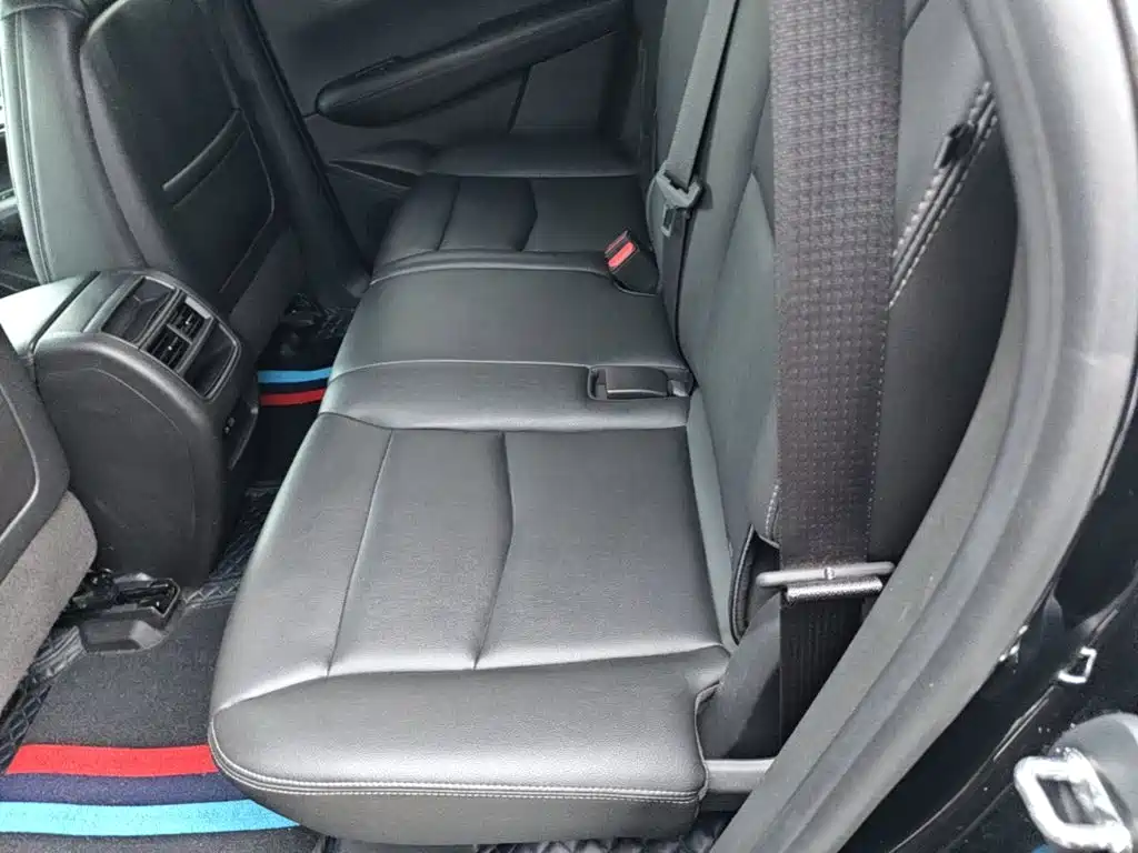 Photo 17 - Cadillac XT5