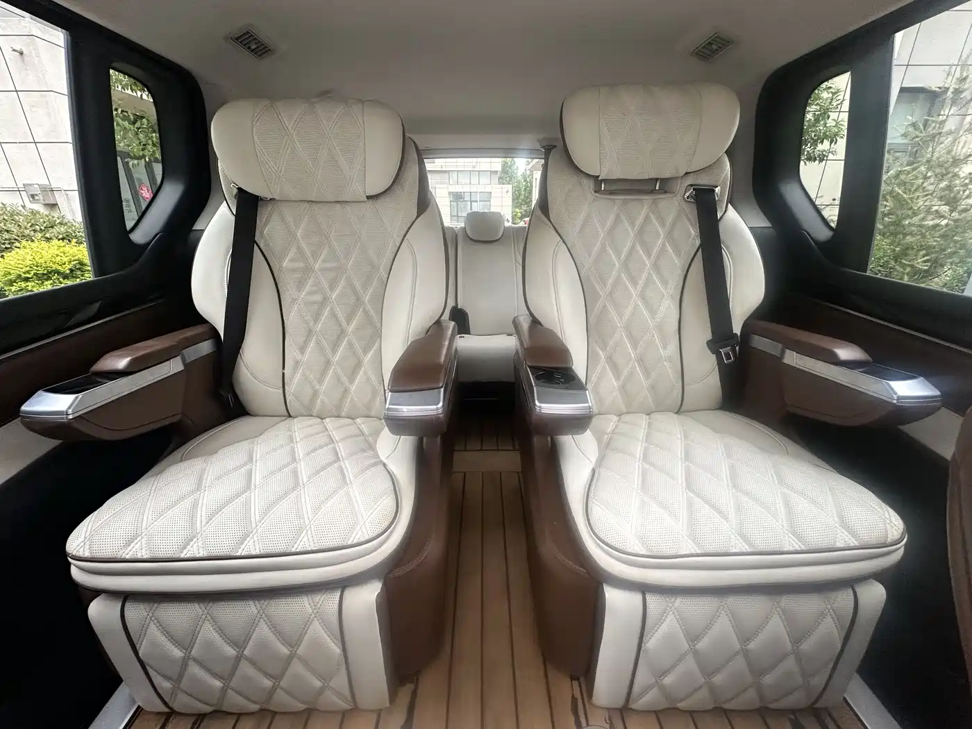 SAIC Maxus Maxus G20 2023 Facelift PLUS 2.0T Diesel Automatic Luxury Edition фото 20