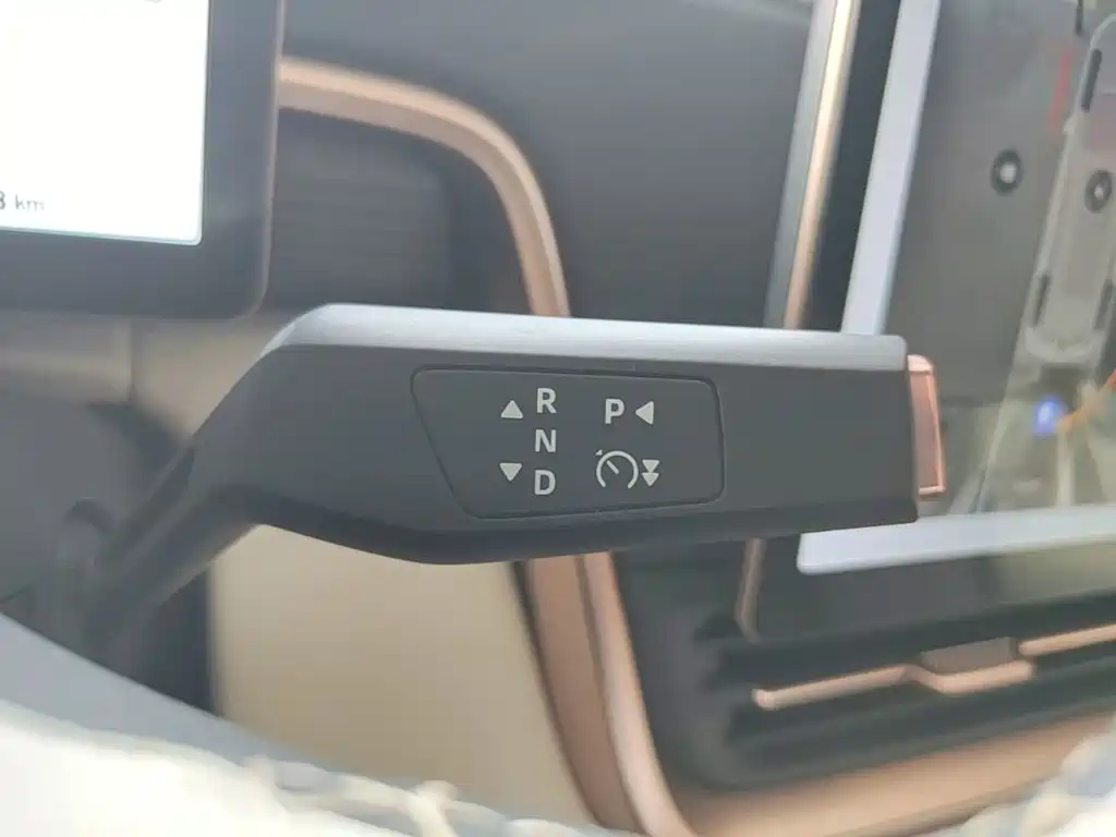 Dongfeng Yipai eπ008 2024 2024 636Max Pure Electric 6-Seater