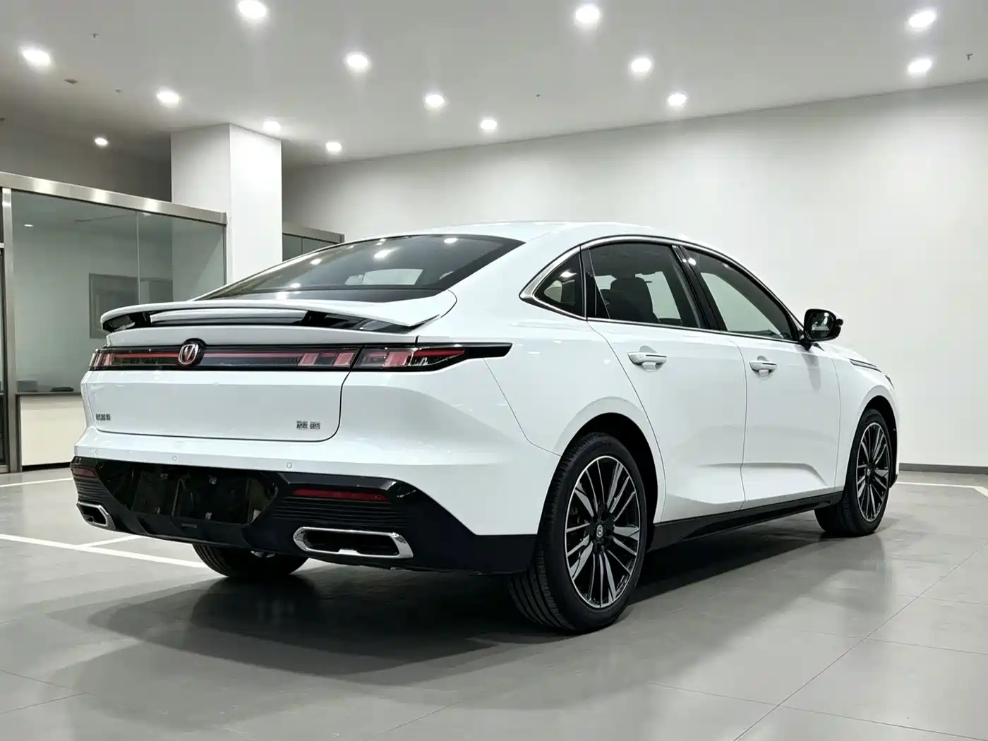 Changan Eado 2025 2025 Model Year Facelift 1.5T 500Bar Basic Edition