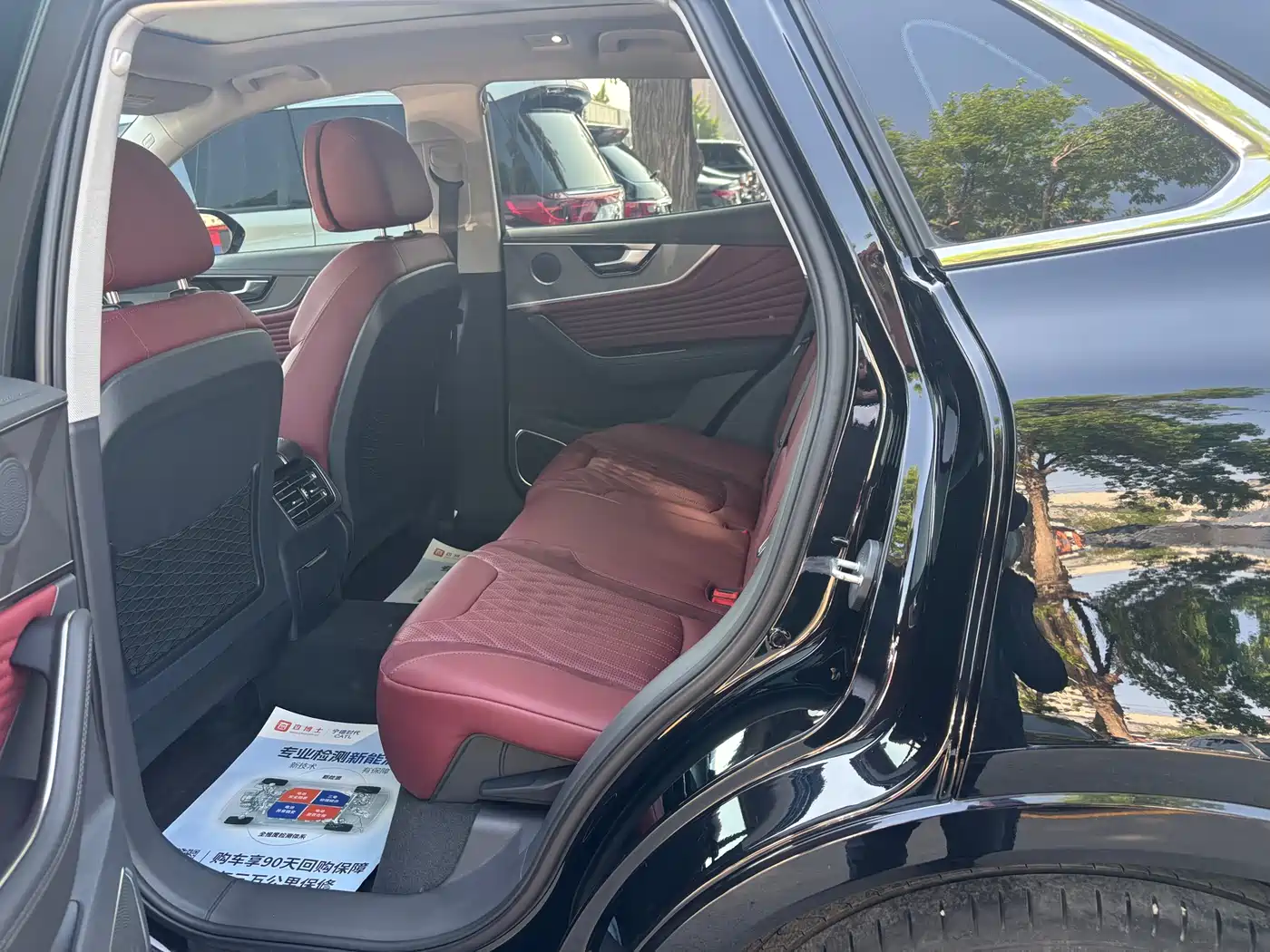 Hongqi HS5 2023 2.0T AWD Flag Enjoy Pro Edition фото 6