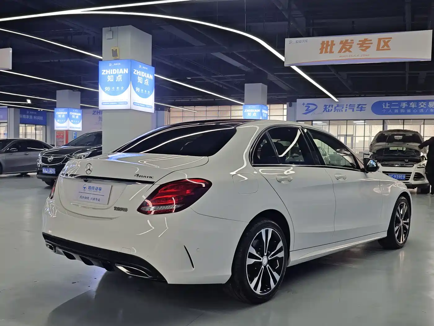 Mercedes-Benz C-Class 2015 C 200 Sport Edition 4MATIC фото 22