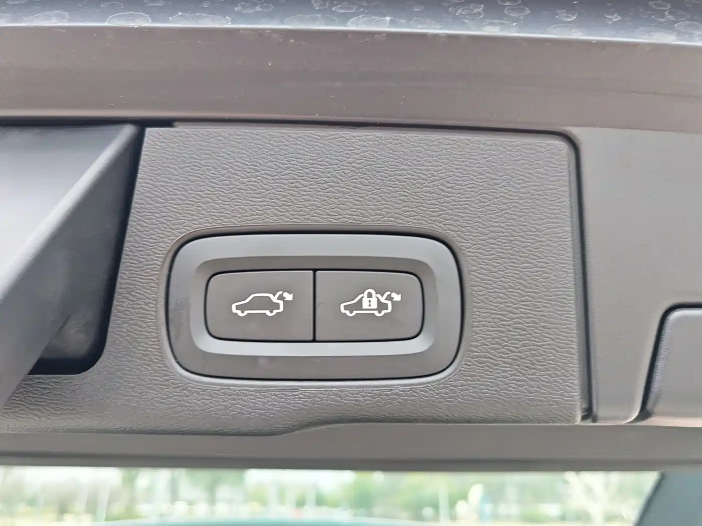 Volvo XC60 2026 B5 AWD Zhiyuan Sport Edition фото 40