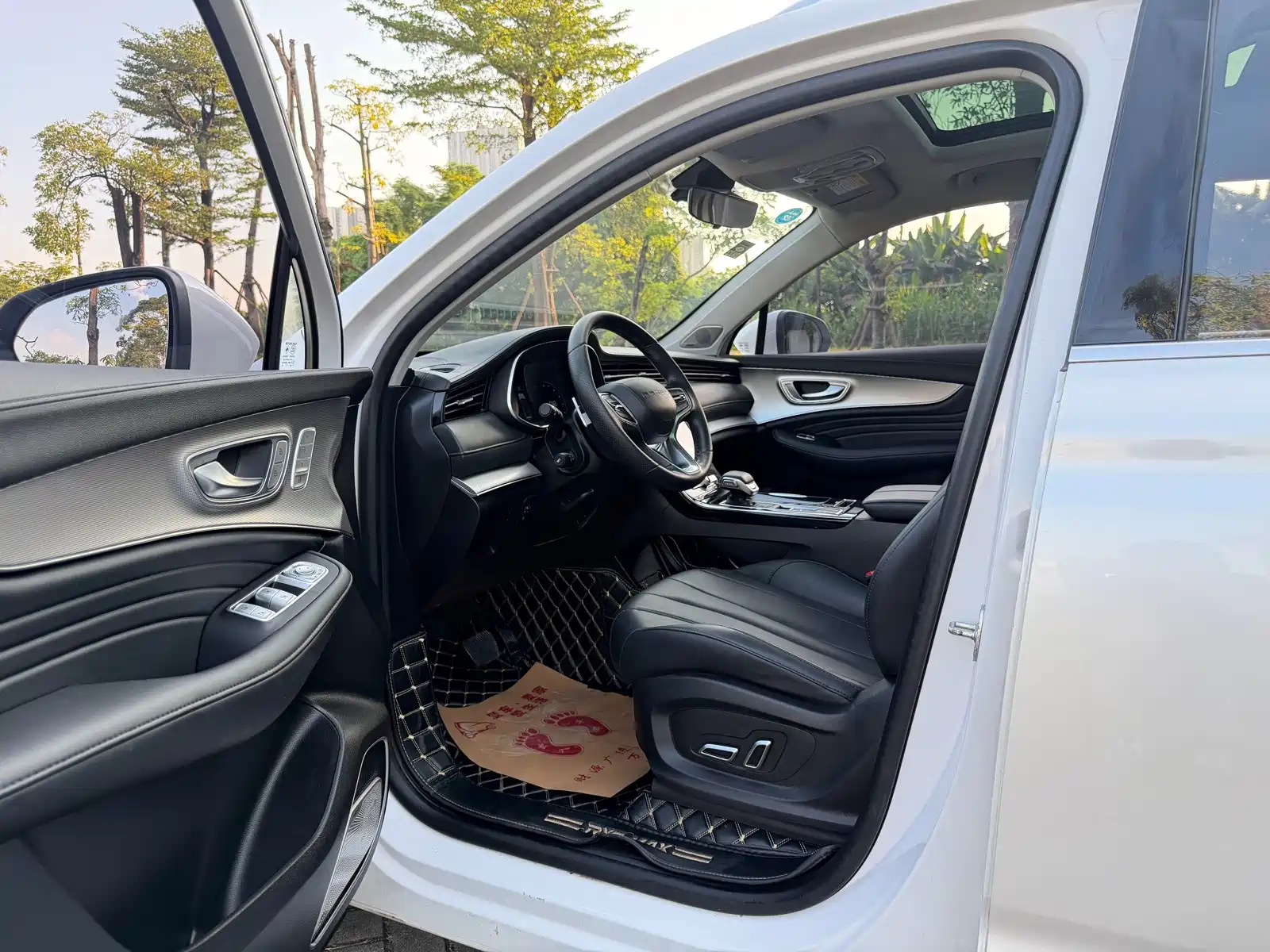 Фото 5 - Roewe RX5 MAX