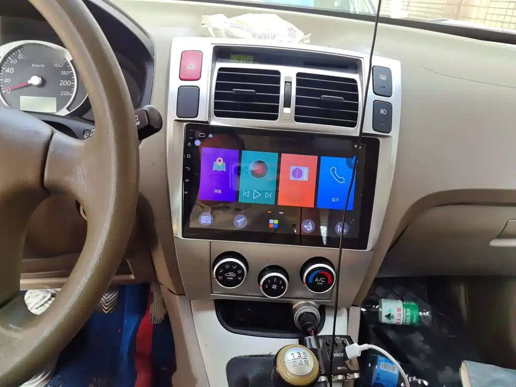 Hyundai Tucson 2014 2013 2.0L Manual 2WD Fashion