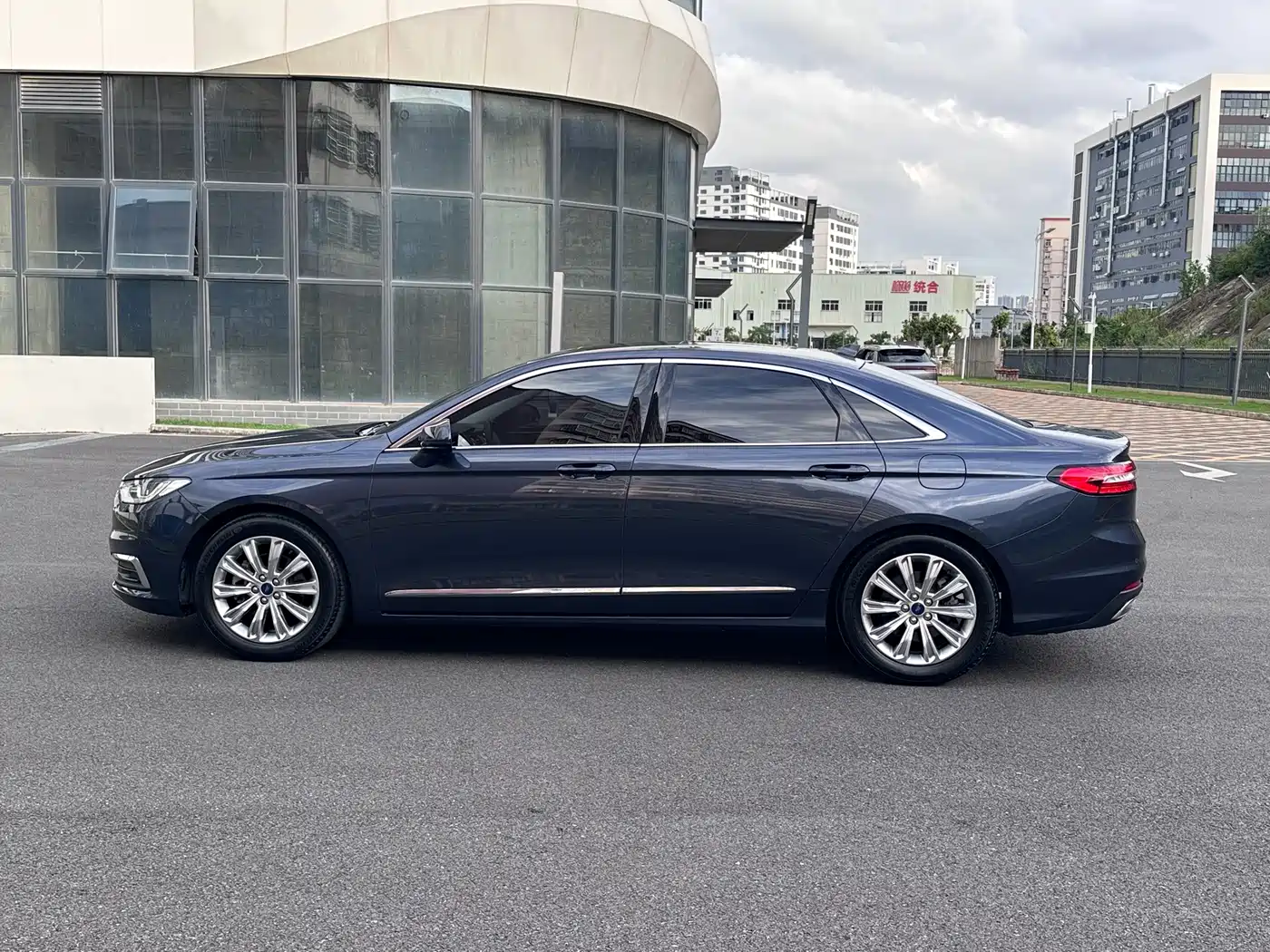 Ford Taurus 2021 2019 EcoBoost 245 Enjoyment Edition