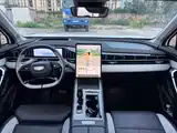 Фото 6 - Geely Atlas L