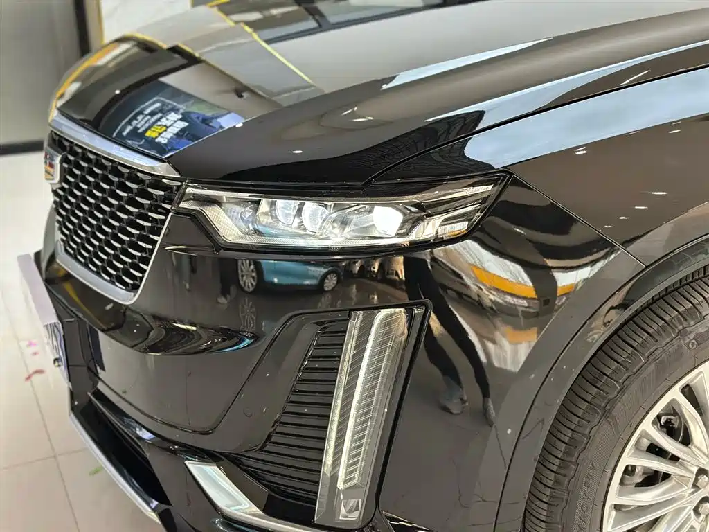Cadillac XT6 2025 2.0T 6-Seater AWD Luxury Executive Classic фото 7