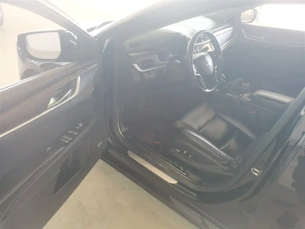Cadillac XTS 2018 28T Elite фото 16