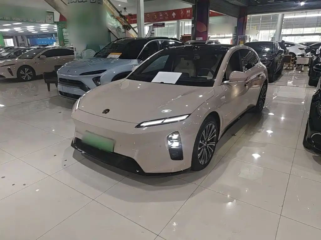2026 NIO ET5T