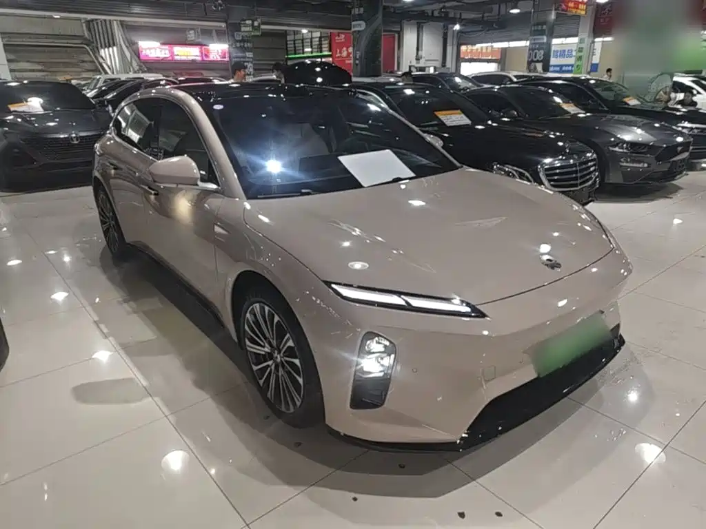 2026 NIO ET5T