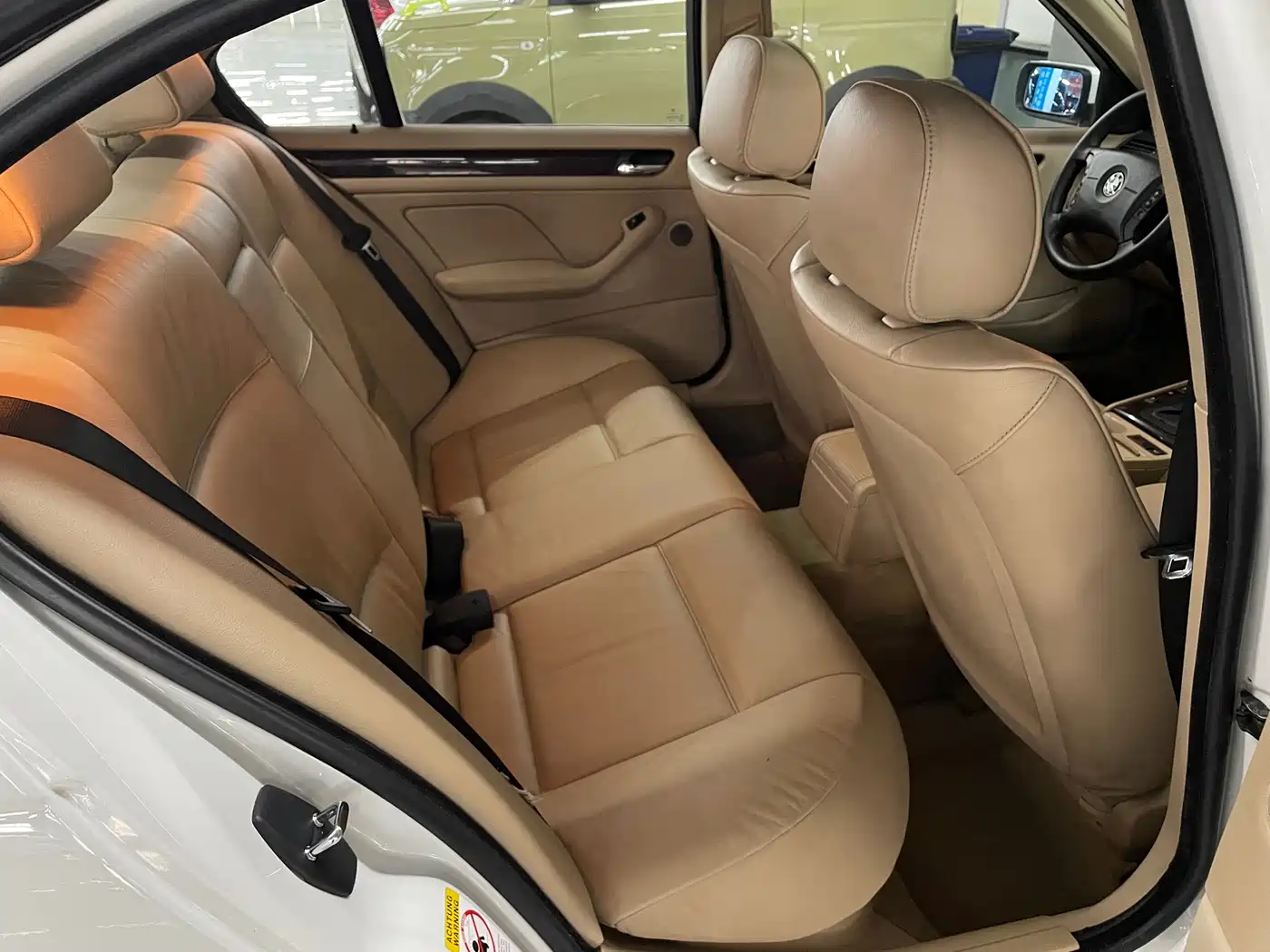 BMW 3 Series 2004 318i фото 9