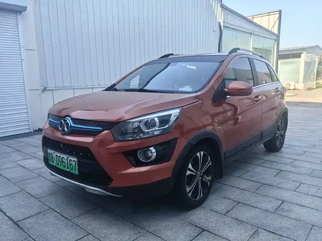BAIC New Energy BAIC New Energy EX 2016 EX200 Cool Edition