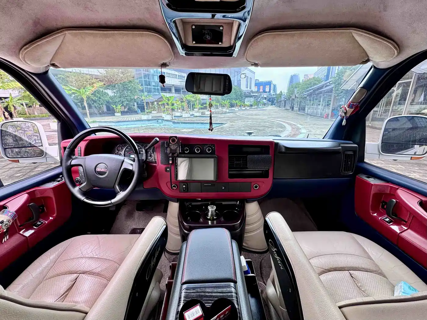 GMC Savana 2013 2013 5.3L AWD Leader Edition