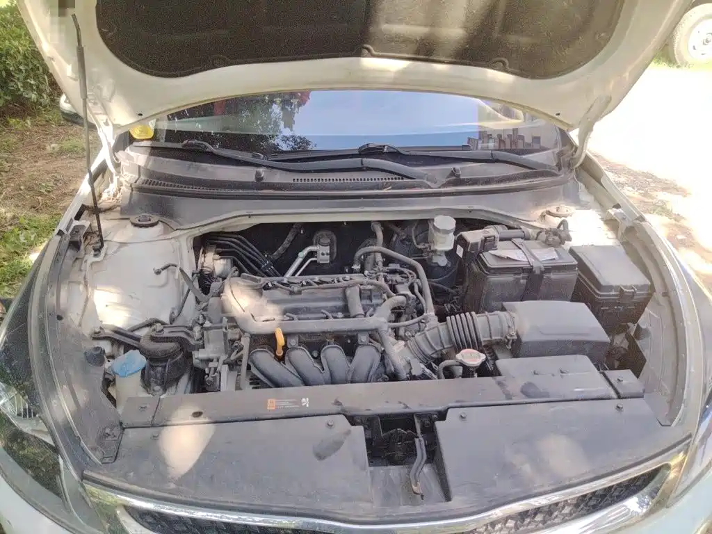 Kia KX CROSS 2018 2017 1.4L AT GLS