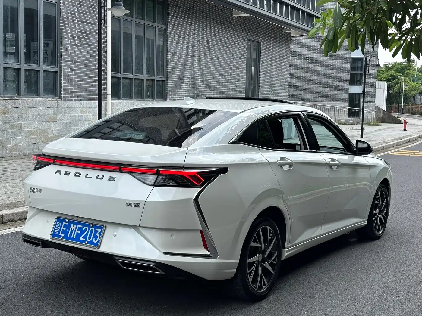 Dongfeng Aeolus Yixuan 2020 2020 230T Automatic Dazzle Edition