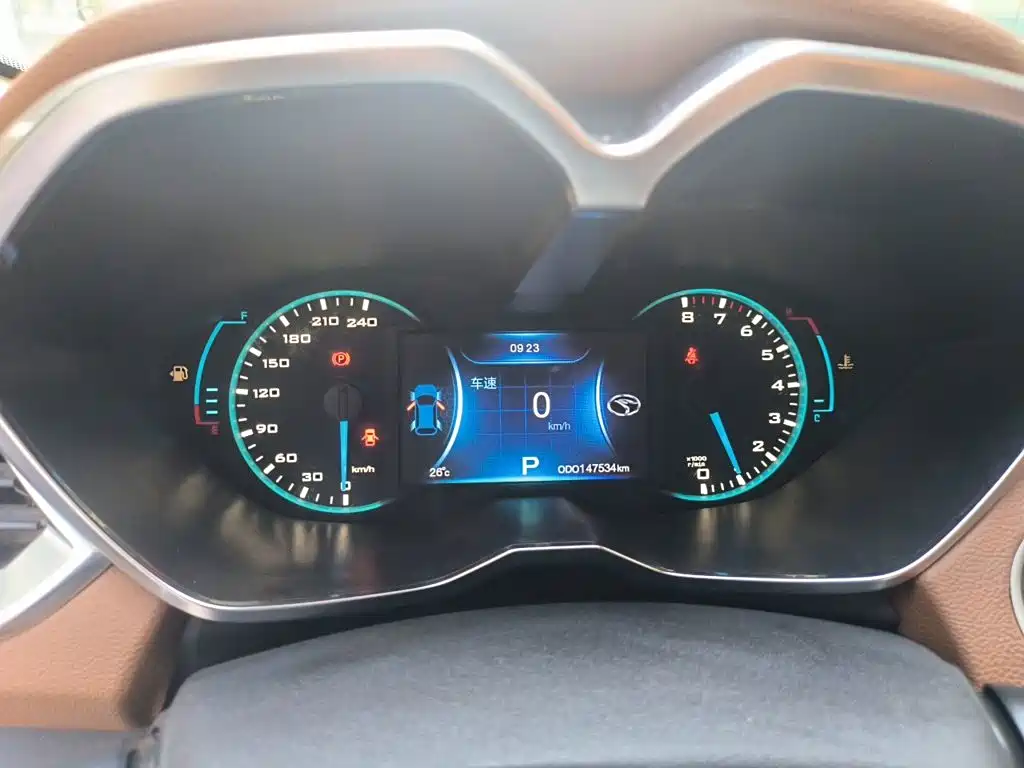 Soueast DX7 2017 2017 1.5T Automatic Glory Edition