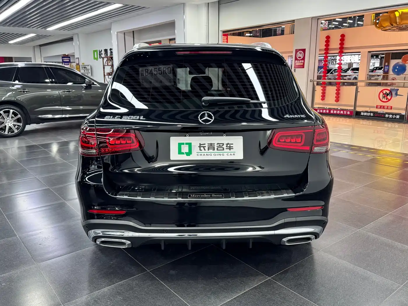 MERCEDES-BENZ GLC