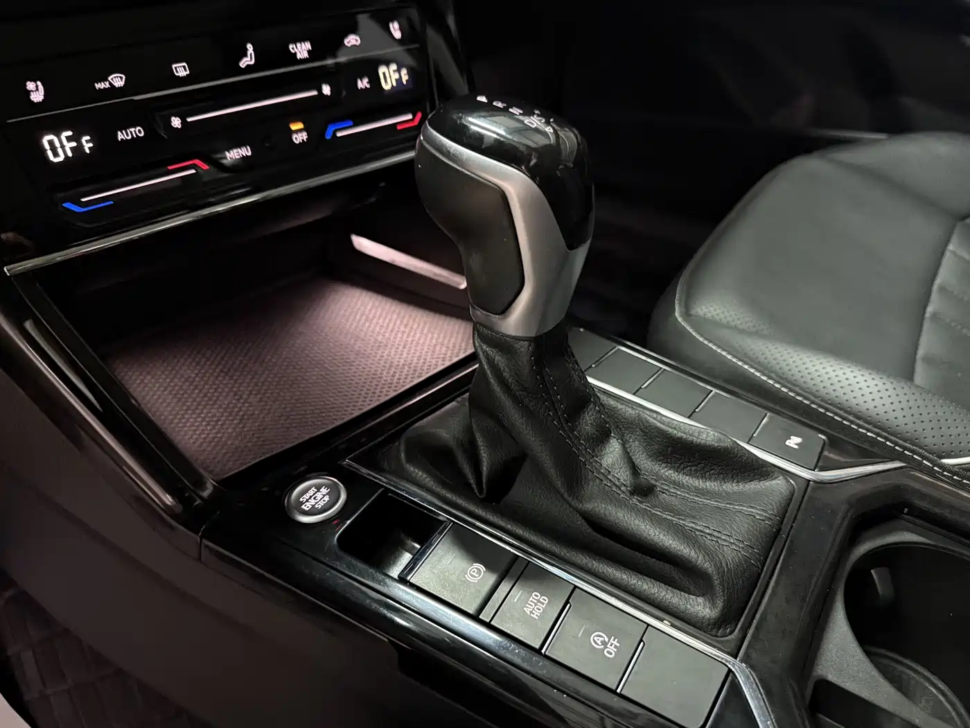 Photo 8 - Volkswagen Passat