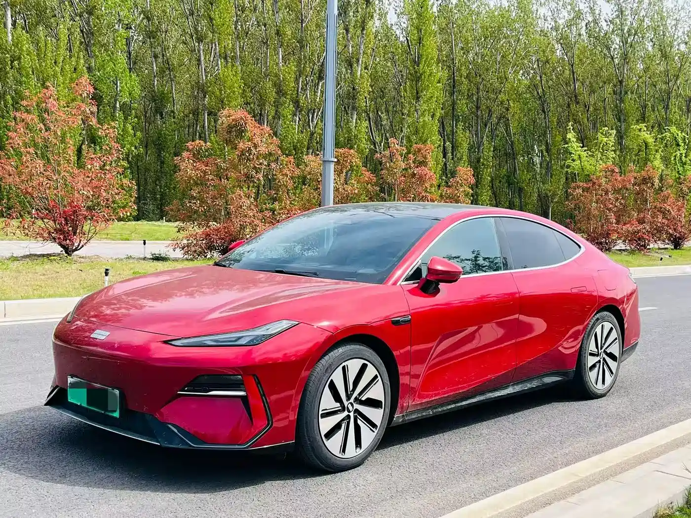 GEELY GALAXY GALAXY E8