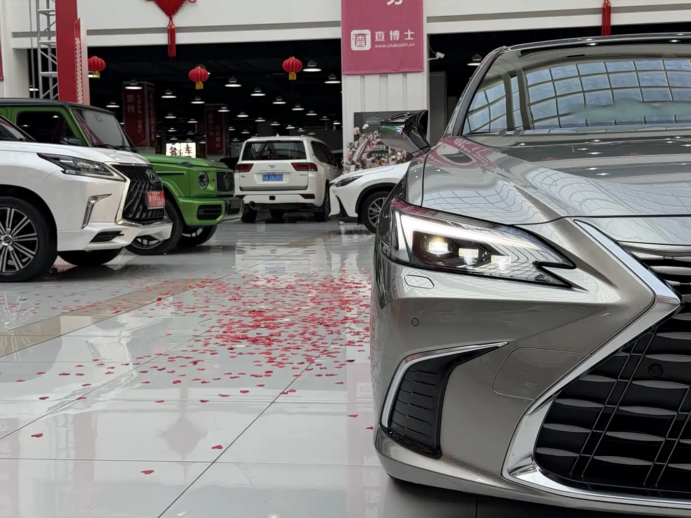 Lexus ES 2026 2025 200 Ultimate Edition