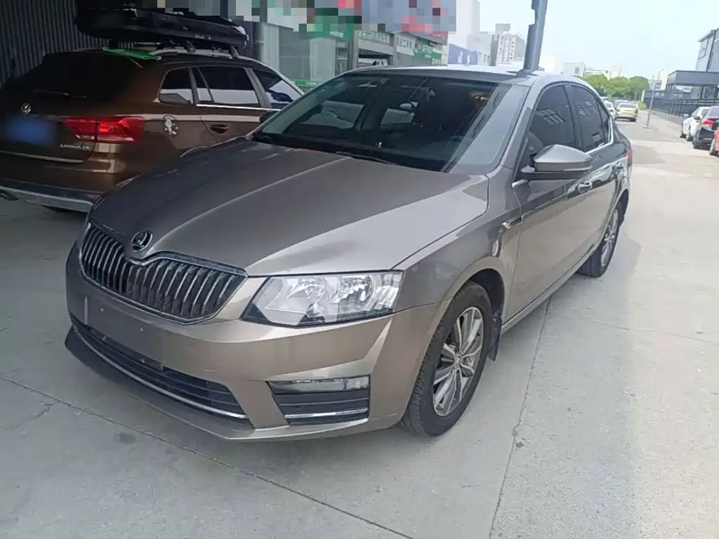 Škoda Octavia 2017 — пригон из Китая