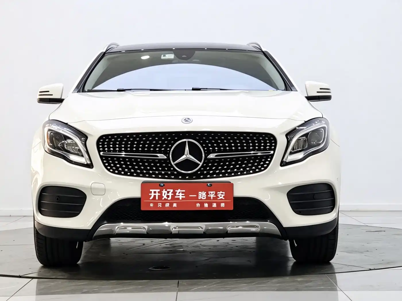 Mercedes-Benz GLA 2019 GLA 200 Fashion