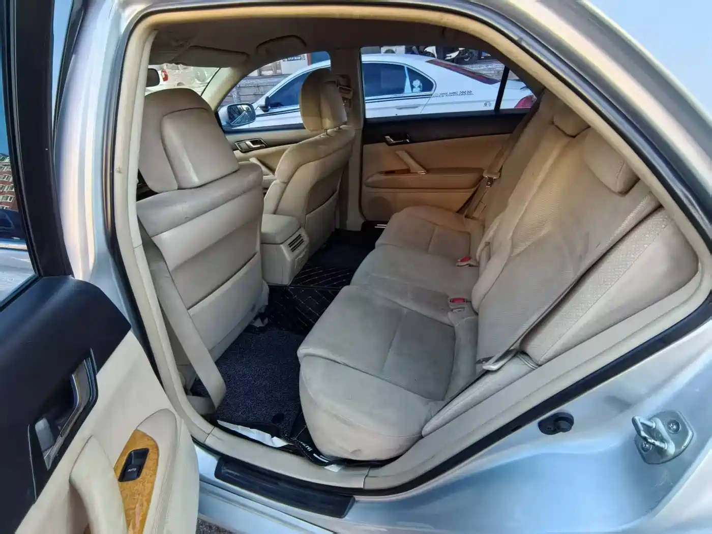 Toyota Reiz 2006 Model 2.5S Special Edition фото 9