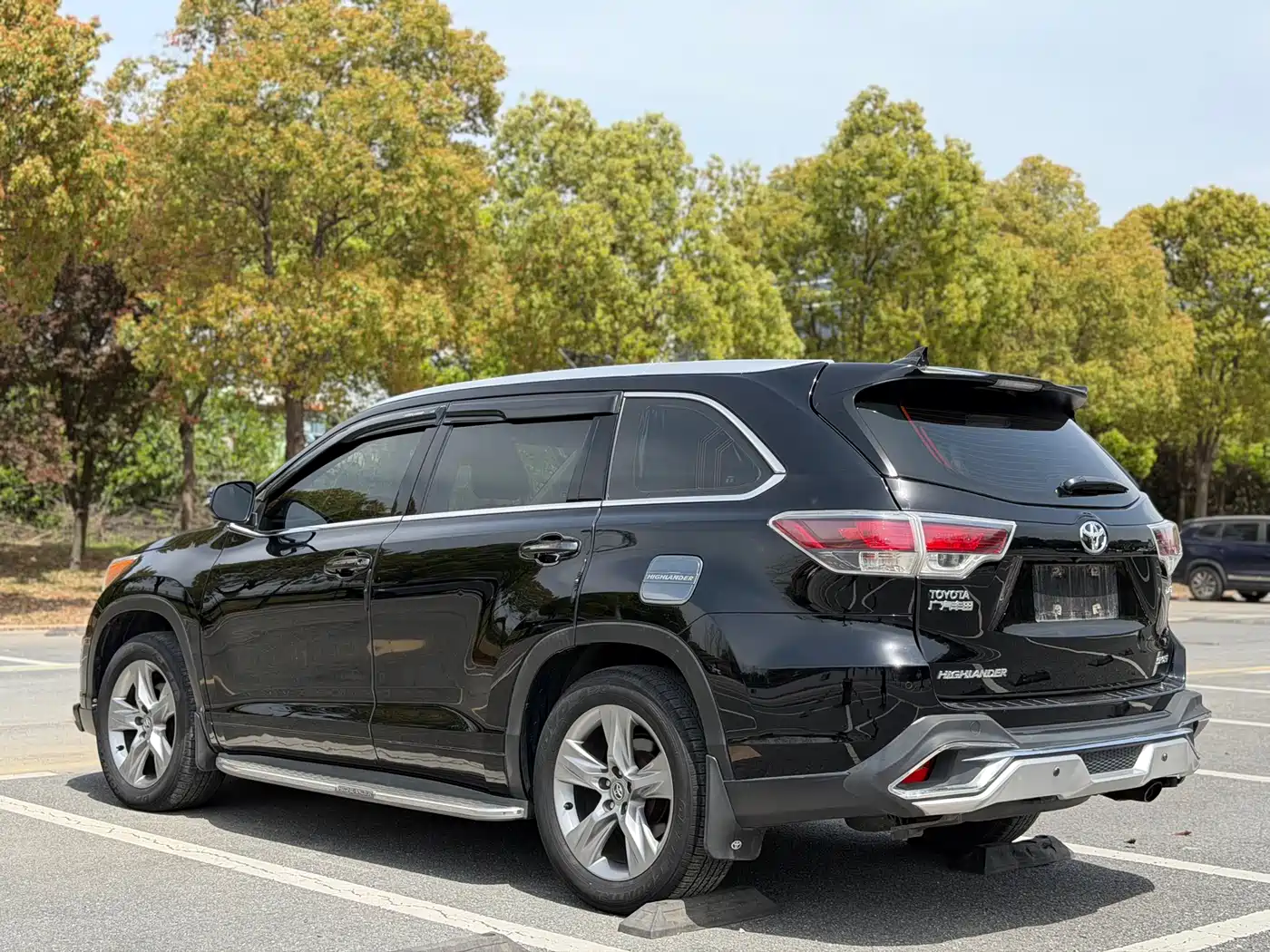 Toyota Highlander 2015 2.0T FWD Luxury Edition 7-seater фото 5