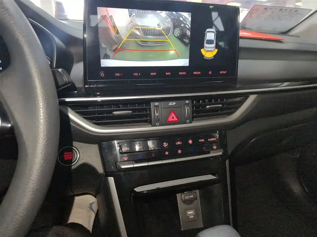 Kia K3 2019 1.5L CVT Smart Connect Edition фото 9