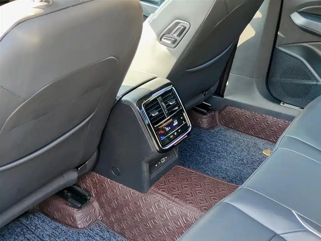 VOLKSWAGEN PASSAT NEW ENERGY