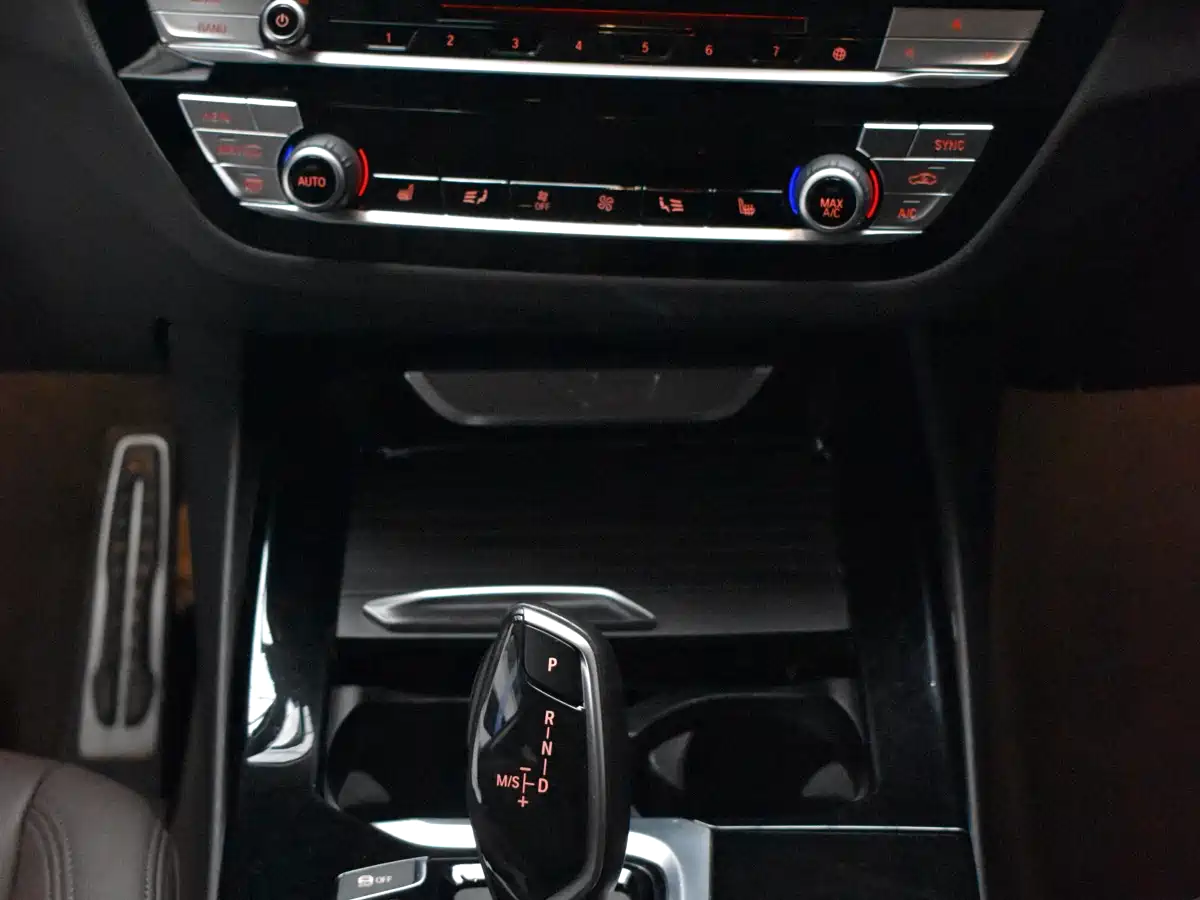 BMW X3 2018 xDrive25i M Sport Package China VI фото 9