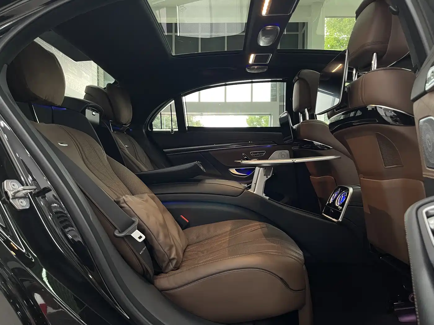 Mercedes-Benz S-Class AMG 2018 AMG S 63 L 4MATIC+ фото 16