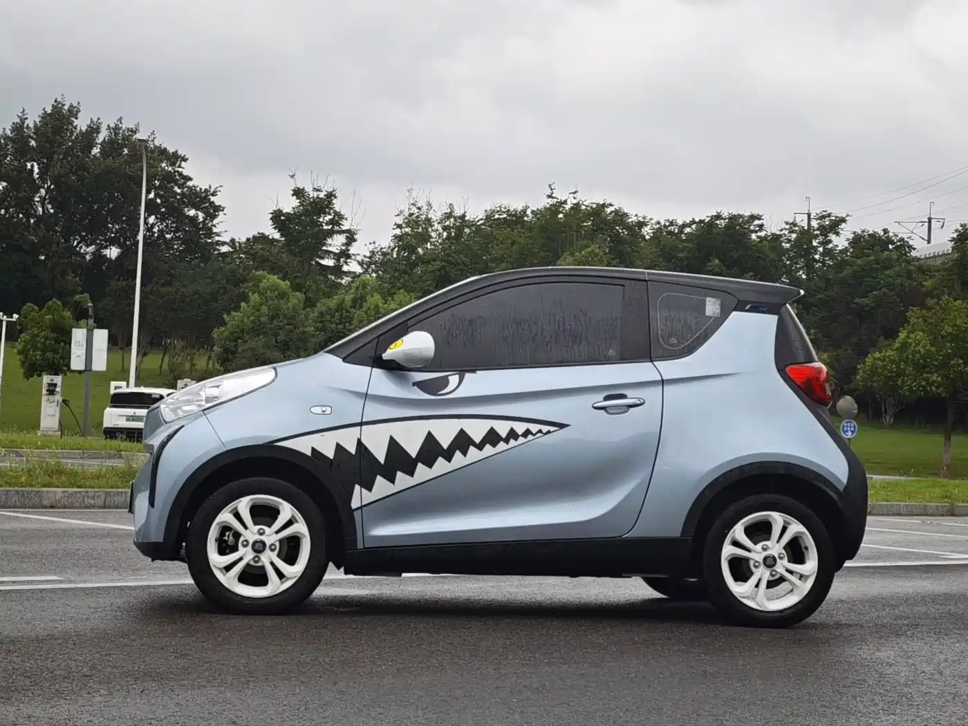 QQ New Energy Little Ant 2018 2018 400 4-Seater Premium Smart Edition