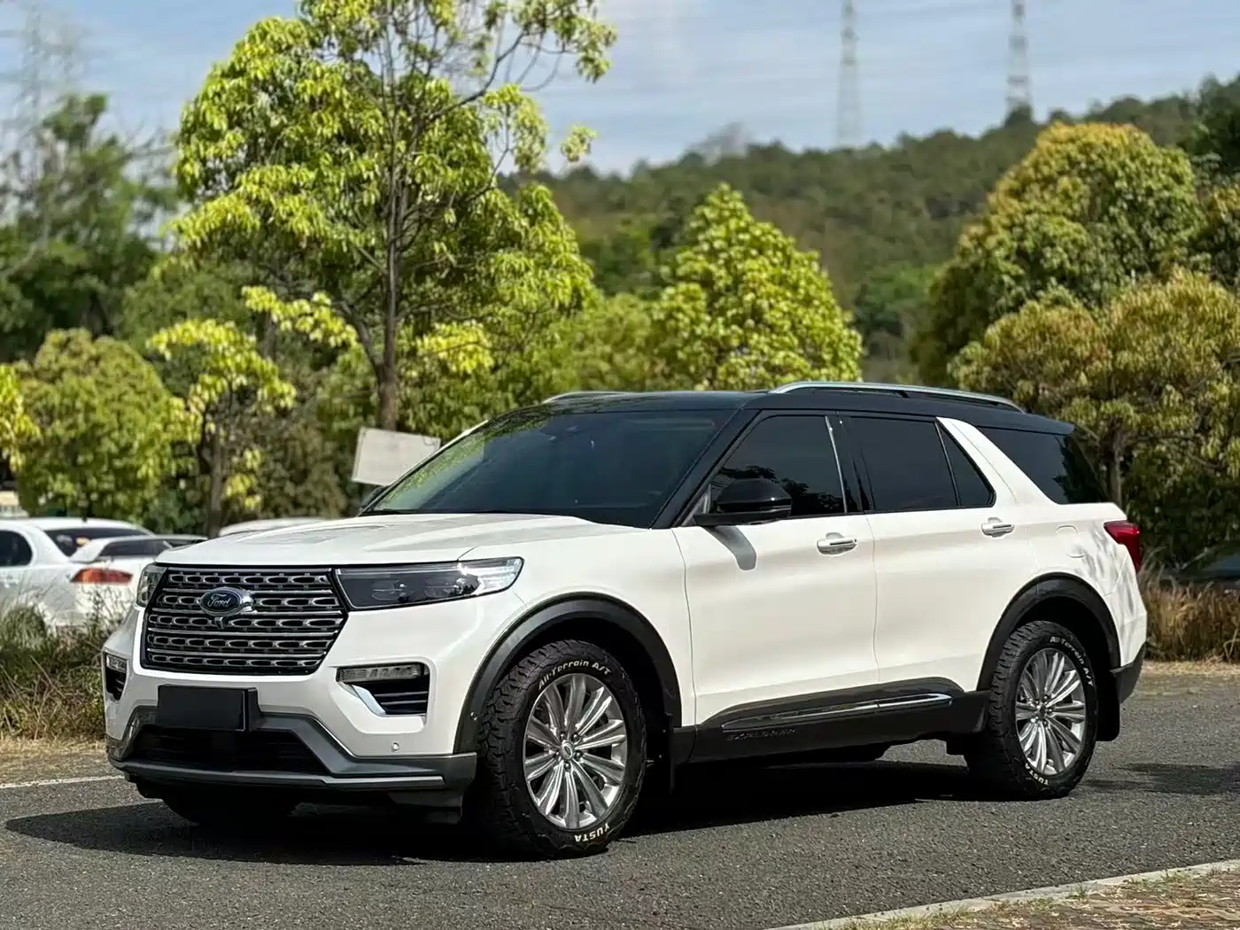 FORD EXPLORER