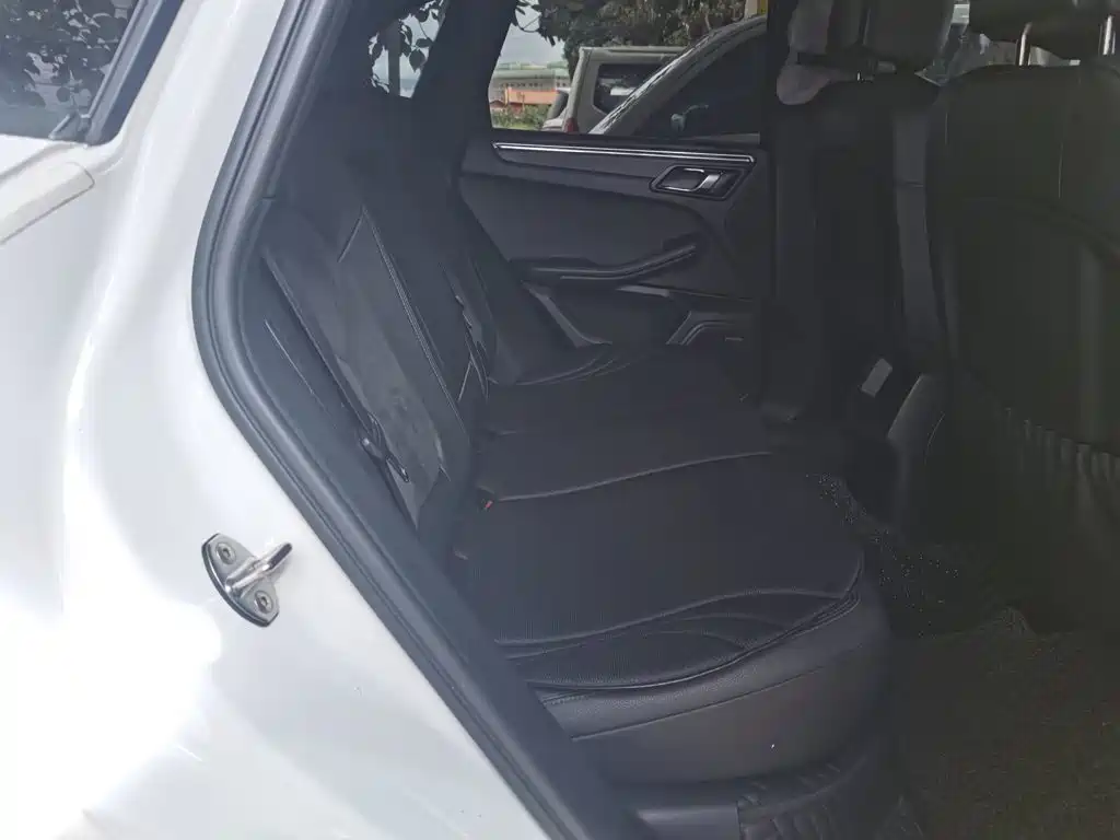 Porsche Macan 2015 2014 Macan 2.0T