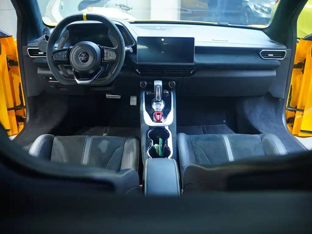 Lotus EMIRA 2024 2021 2.0T DCT First Edition