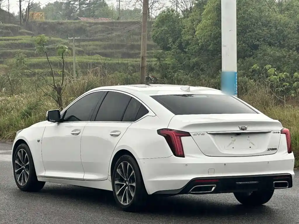 CADILLAC CT5