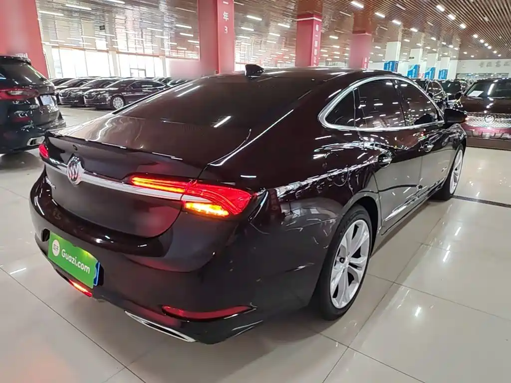 BUICK LACROSSE