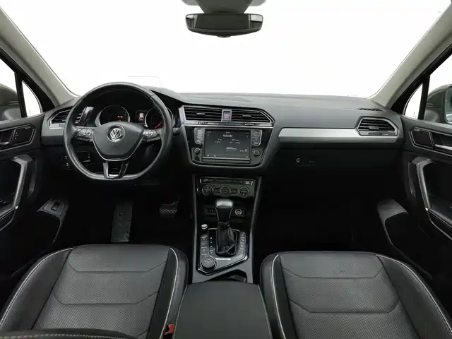 Volkswagen Tiguan L 2017 380TSI Automatic 4WD Ultimate Flagship Edition — фото 5