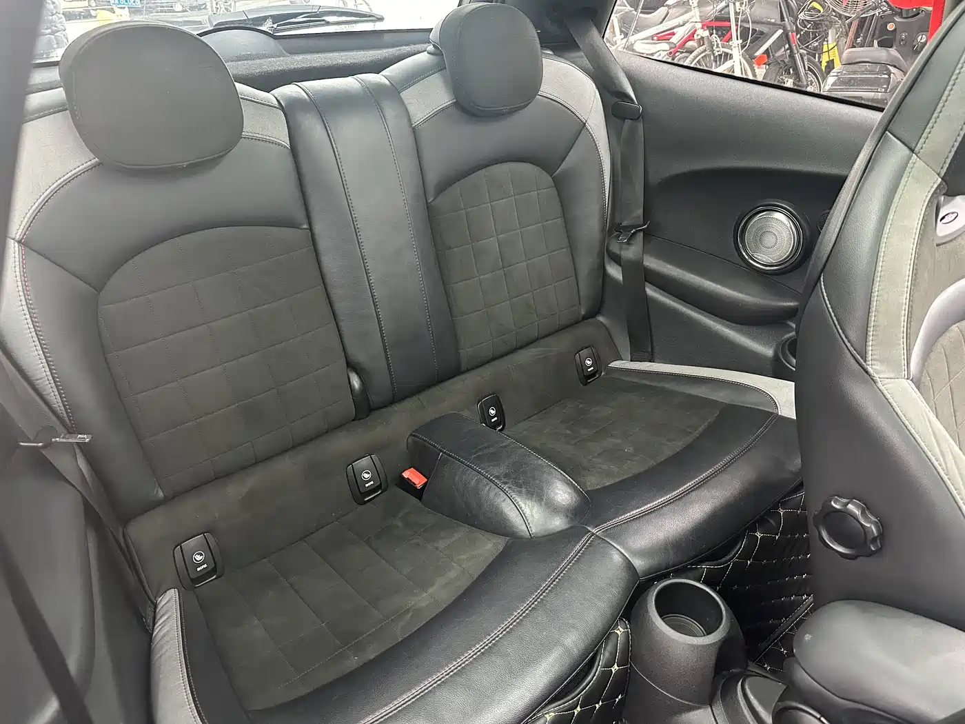 MINI JCW 2020 2.0T JOHN COOPER WORKS фото 16