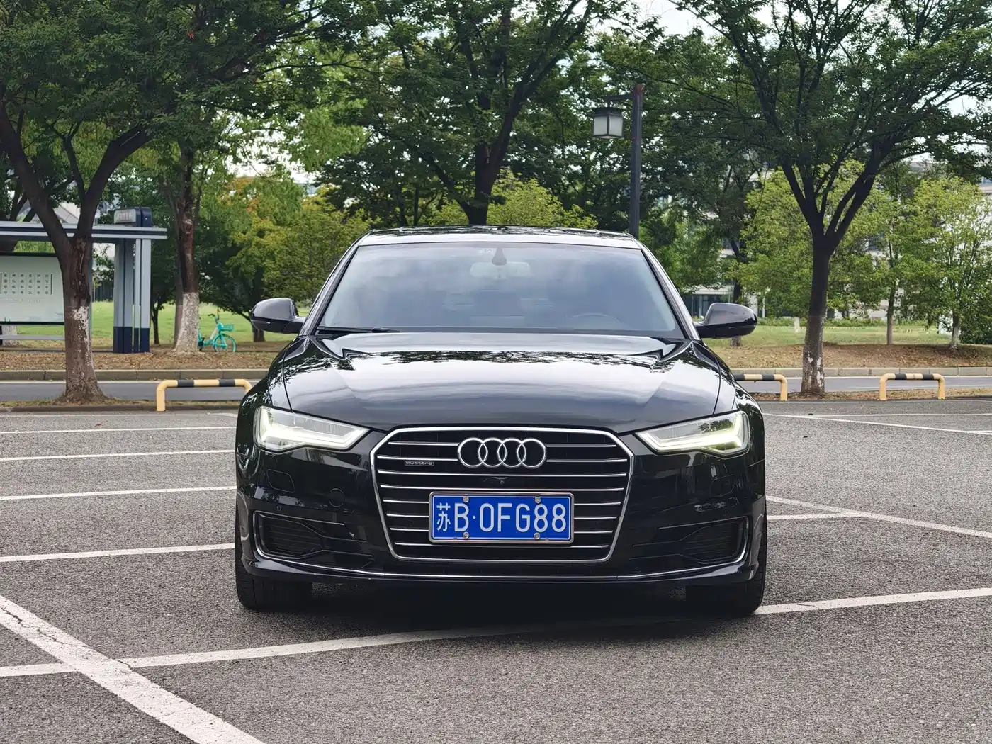 Фото 2 - Audi A6L
