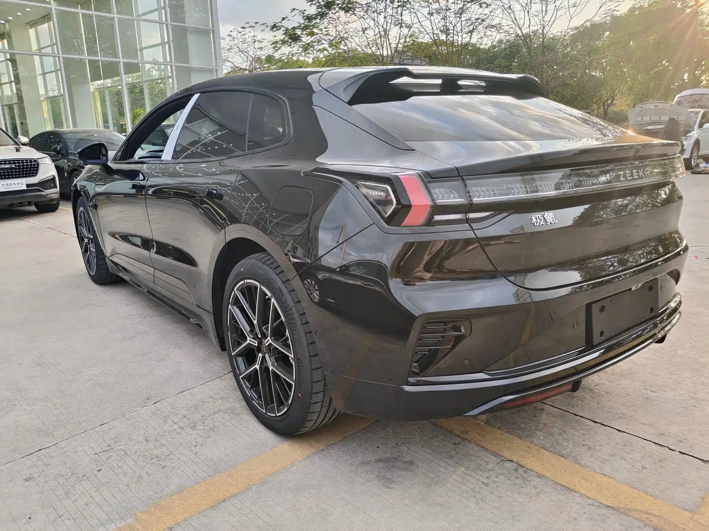 ZEEKR EXTREME KRYPTON 001
